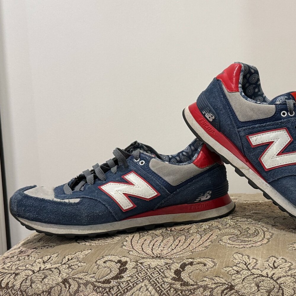 9.5 Paisley 574 blue suede.  Lightly used. - Picture 2 of 10